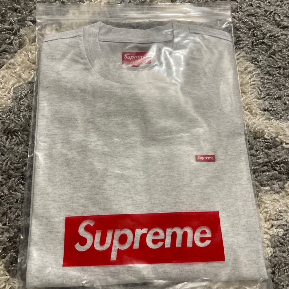 Supreme Small Box Logo Sz Medium NWTS Ash Grey L/S